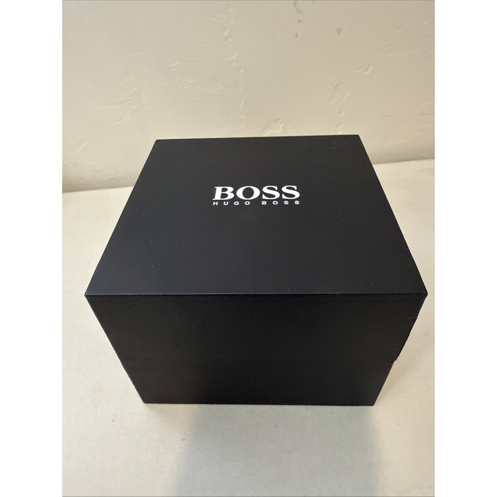 Hugo Boss‎ Watch Display Box (empty)